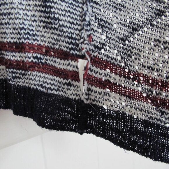 TOBI | Grandpa Texture Patterned Open Front Lightweight Cardigan - Picture 9 of 10